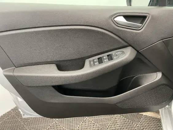 RENAULT CLIO V - voiture d'occasion - Photo 19