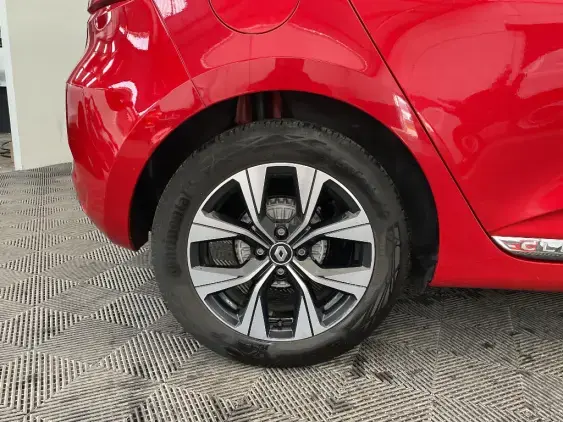 RENAULT CLIO V - voiture d'occasion - Photo 25