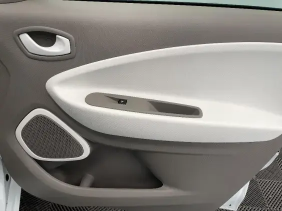 RENAULT ZOE - voiture d'occasion - Photo 20