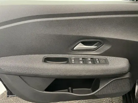 DACIA SANDERO III - voiture d'occasion - Photo 19