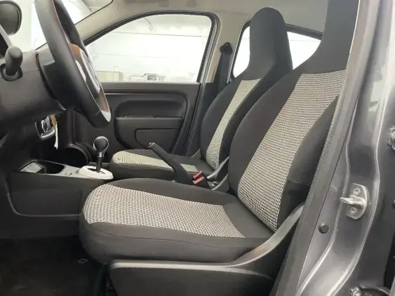 RENAULT TWINGO ELECTRIQUE III - voiture d'occasion - Photo 18