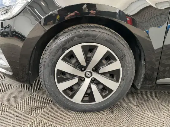 RENAULT CLIO V - voiture d'occasion - Photo 23