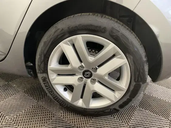 RENAULT CLIO V - voiture d'occasion - Photo 24