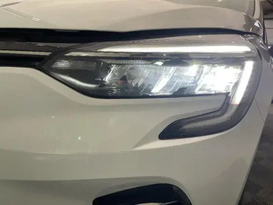 RENAULT CLIO V - voiture d'occasion - Photo 22