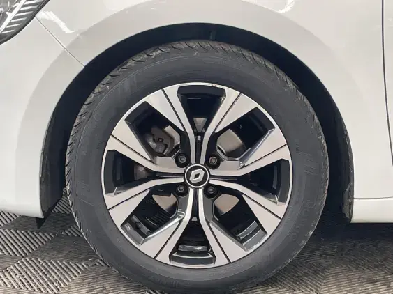 RENAULT CLIO V - voiture d'occasion - Photo 23