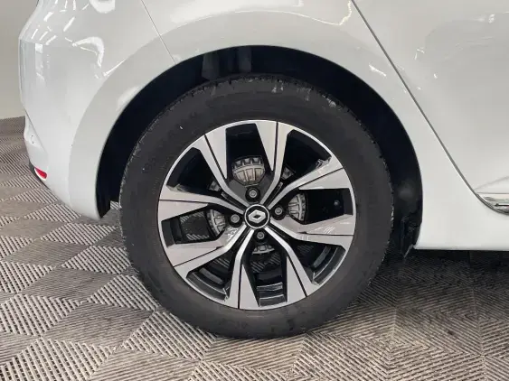 RENAULT CLIO V - voiture d'occasion - Photo 25