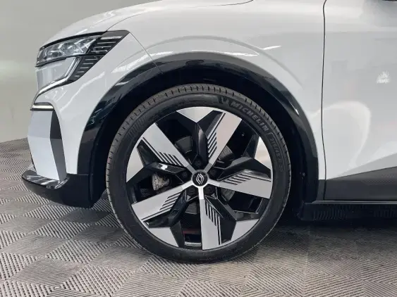 RENAULT MEGANE V - voiture d'occasion - Photo 23