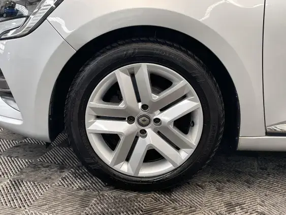 RENAULT CLIO V - voiture d'occasion - Photo 23