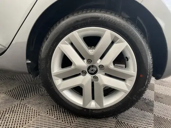 RENAULT CLIO V - voiture d'occasion - Photo 24