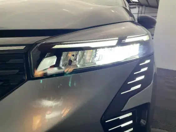 RENAULT CLIO V - voiture d'occasion - Photo 22