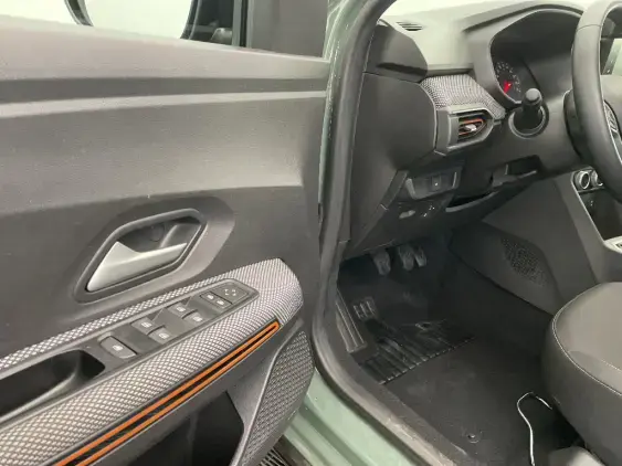 DACIA SANDERO III - voiture d'occasion - Photo 19