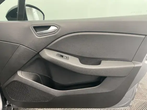 RENAULT CLIO V - voiture d'occasion - Photo 20