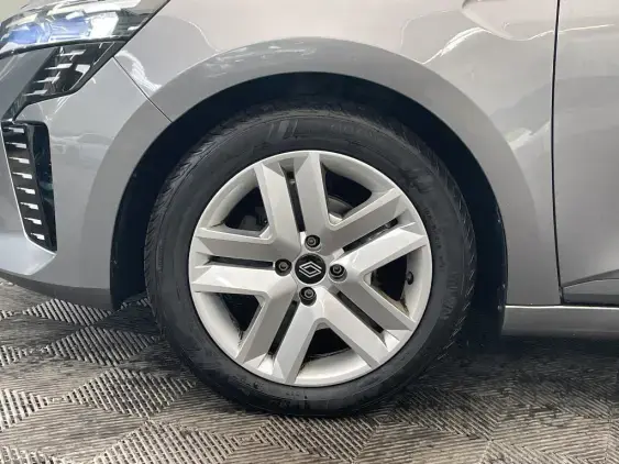 RENAULT CLIO V - voiture d'occasion - Photo 23