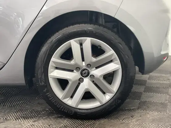 RENAULT CLIO V - voiture d'occasion - Photo 24