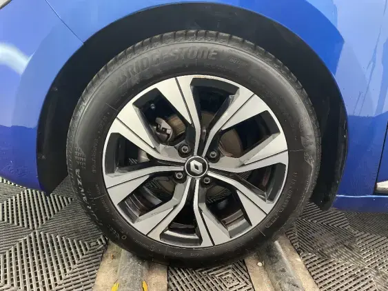 RENAULT CLIO V - voiture d'occasion - Photo 23