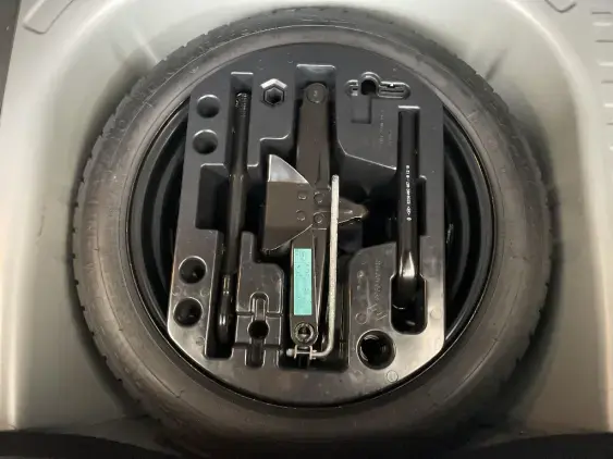 RENAULT CAPTUR - voiture d'occasion - Photo 17