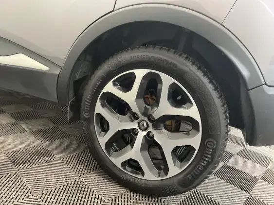 RENAULT CAPTUR - voiture d'occasion - Photo 24