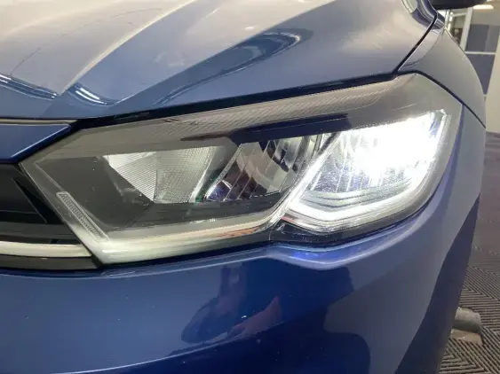 VOLKSWAGEN POLO VI - voiture d'occasion - Photo 22