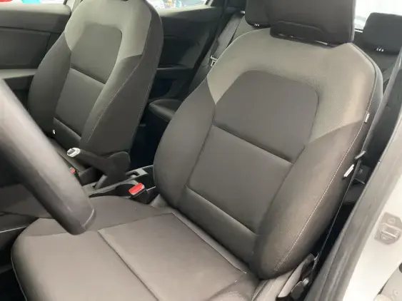 RENAULT CLIO V - voiture d'occasion - Photo 18