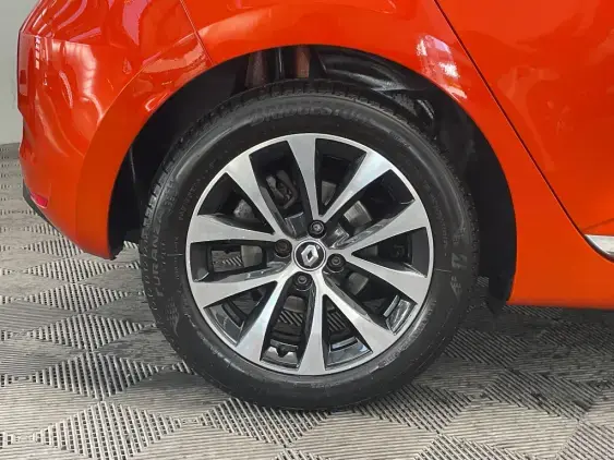 RENAULT CLIO V - voiture d'occasion - Photo 25