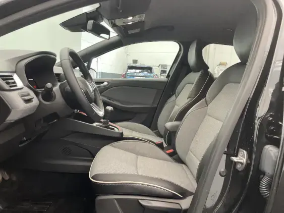 RENAULT CLIO V - voiture d'occasion - Photo 18