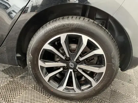 RENAULT CLIO V - voiture d'occasion - Photo 24