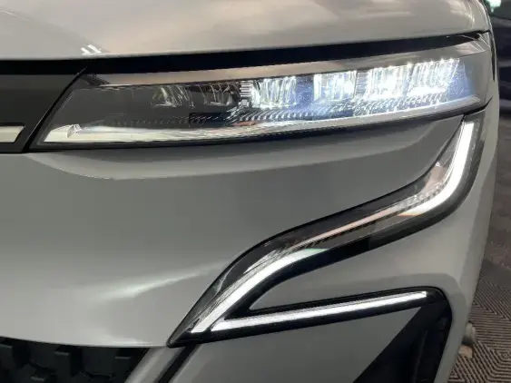 RENAULT MEGANE V - voiture d'occasion - Photo 22