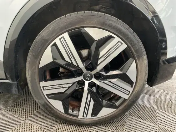 RENAULT MEGANE V - voiture d'occasion - Photo 24