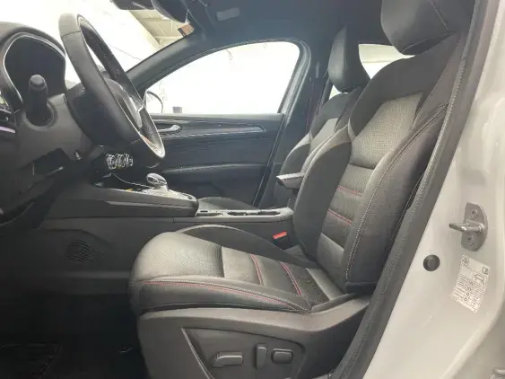 RENAULT ARKANA - voiture d'occasion - Photo 18