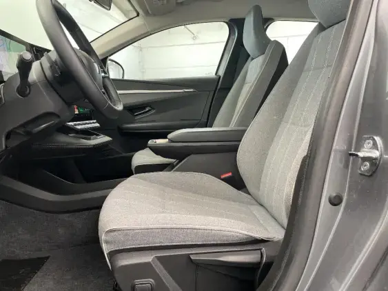 RENAULT MEGANE V - voiture d'occasion - Photo 18