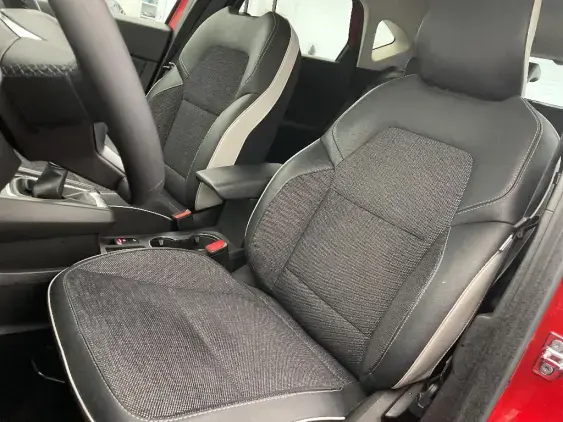 RENAULT CAPTUR II - voiture d'occasion - Photo 18