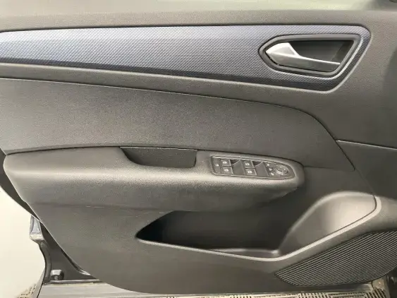 RENAULT ARKANA - voiture d'occasion - Photo 19