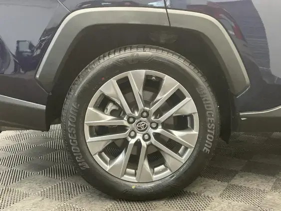TOYOTA RAV4 V - voiture d'occasion - Photo 25
