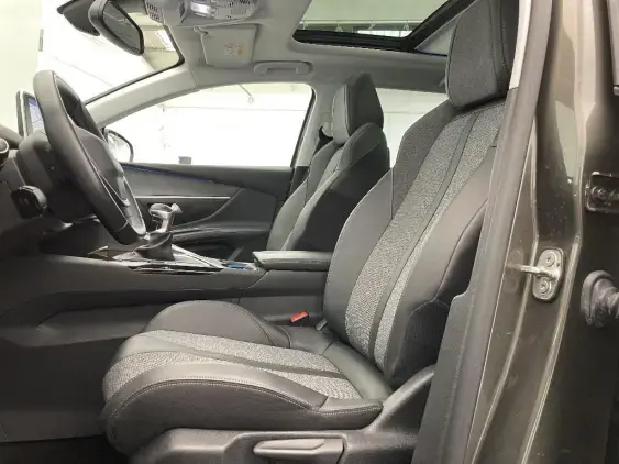 PEUGEOT 5008 II - voiture d'occasion - Photo 18