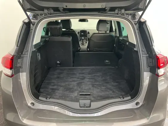 RENAULT SCENIC IV - voiture d'occasion - Photo 16