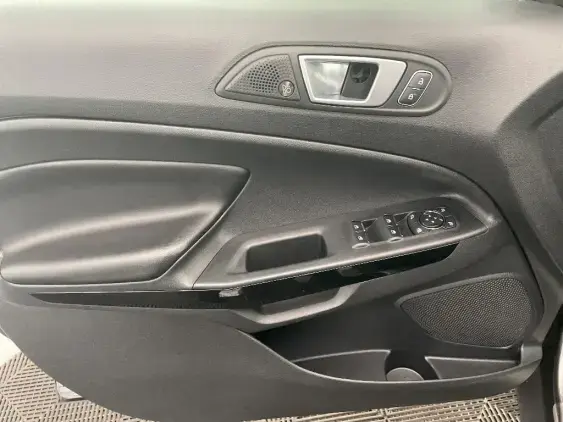 FORD ECOSPORT - voiture d'occasion - Photo 19