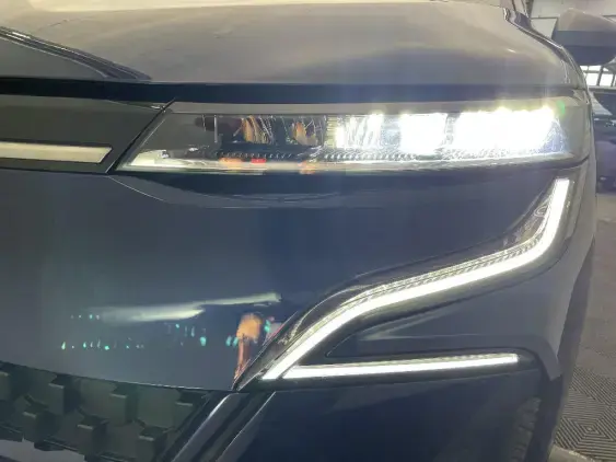 RENAULT MEGANE V - voiture d'occasion - Photo 22