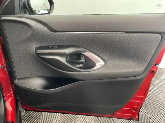 TOYOTA YARIS CROSS I - voiture d'occasion - Photo 20