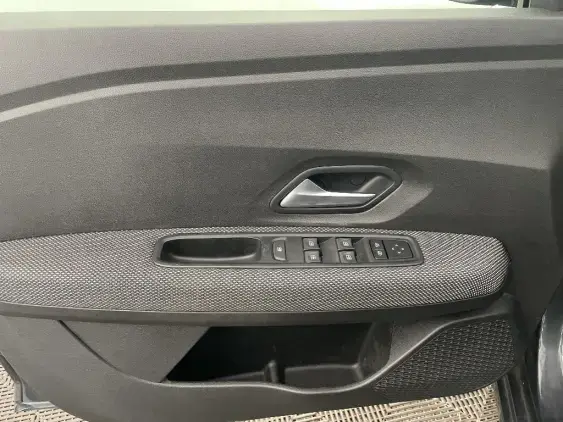 DACIA SANDERO III - voiture d'occasion - Photo 19