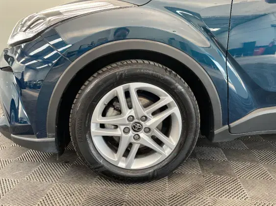 TOYOTA C-HR - voiture d'occasion - Photo 23