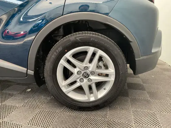 TOYOTA C-HR - voiture d'occasion - Photo 24