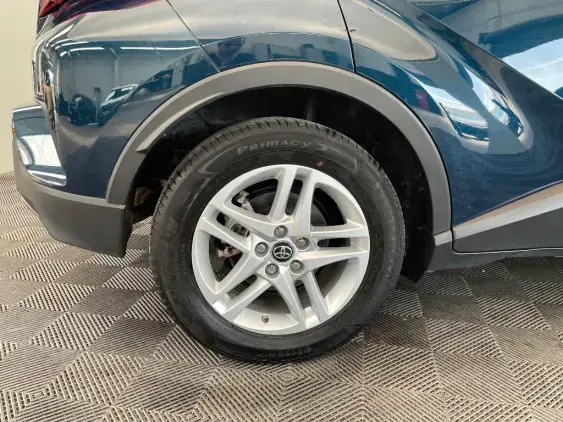 TOYOTA C-HR - voiture d'occasion - Photo 25