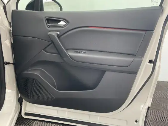 RENAULT CAPTUR II - voiture d'occasion - Photo 20