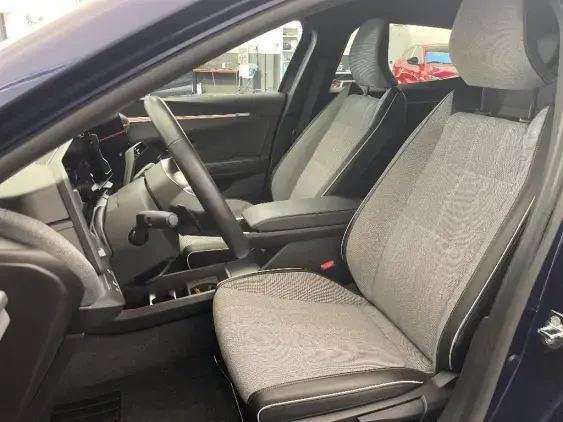 RENAULT MEGANE V - voiture d'occasion - Photo 18