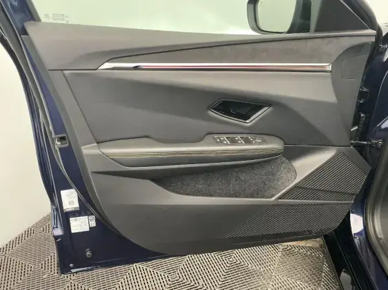 RENAULT MEGANE V - voiture d'occasion - Photo 19