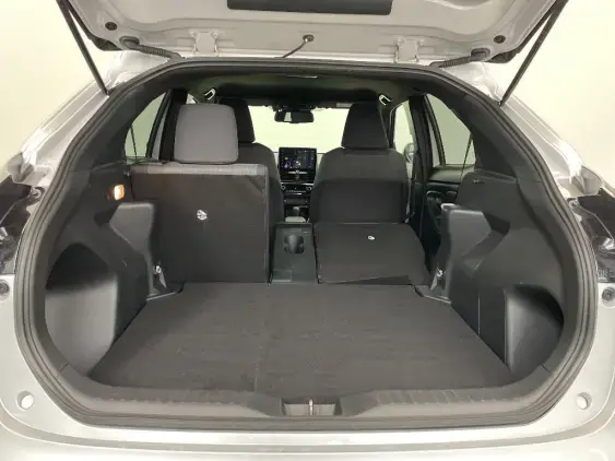 TOYOTA YARIS CROSS I - voiture d'occasion - Photo 16