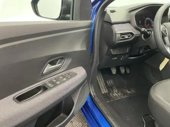 DACIA SANDERO III - voiture d'occasion - Photo 19