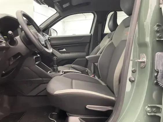 DACIA DUSTER III - voiture d'occasion - Photo 18