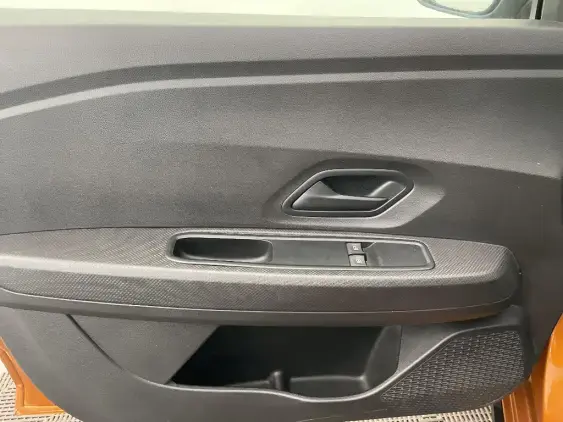 DACIA SANDERO III - voiture d'occasion - Photo 19