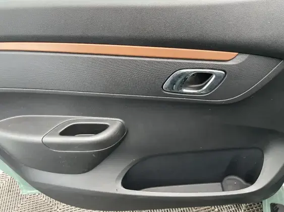 DACIA SPRING - voiture d'occasion - Photo 19